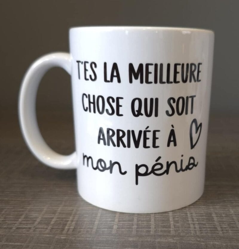 Verres et tasses humoristique la zone festive
