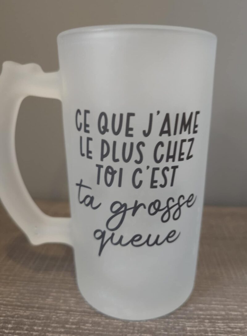 Verres et tasses humoristique la zone festive