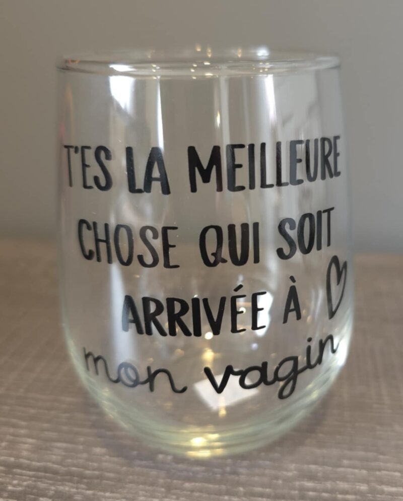 Verres et tasses humoristique la zone festive